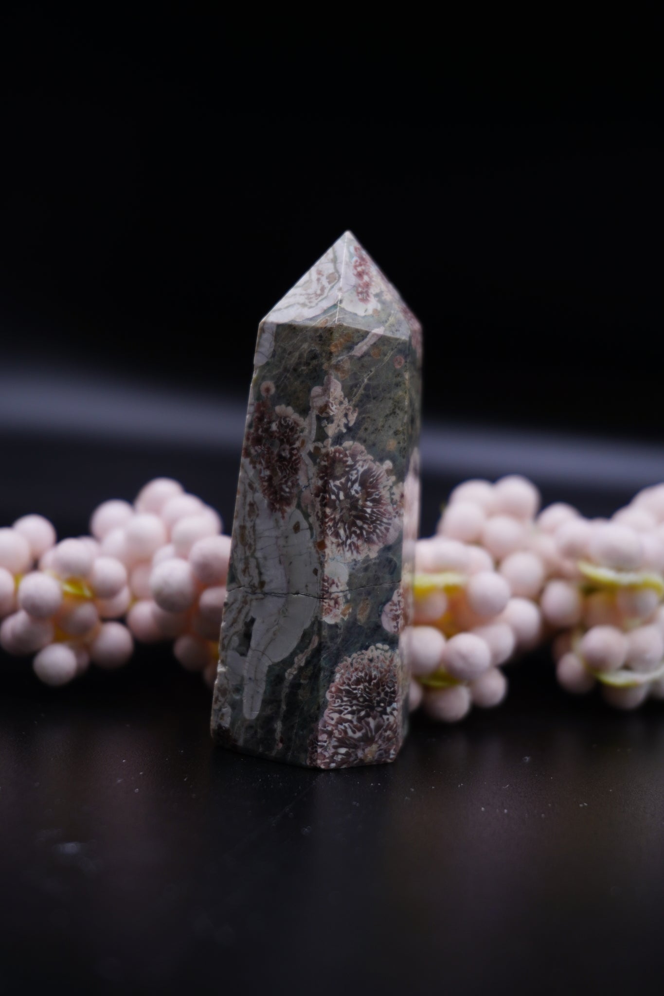 Green Flower Agate Generator: Emotional Balance and Growth