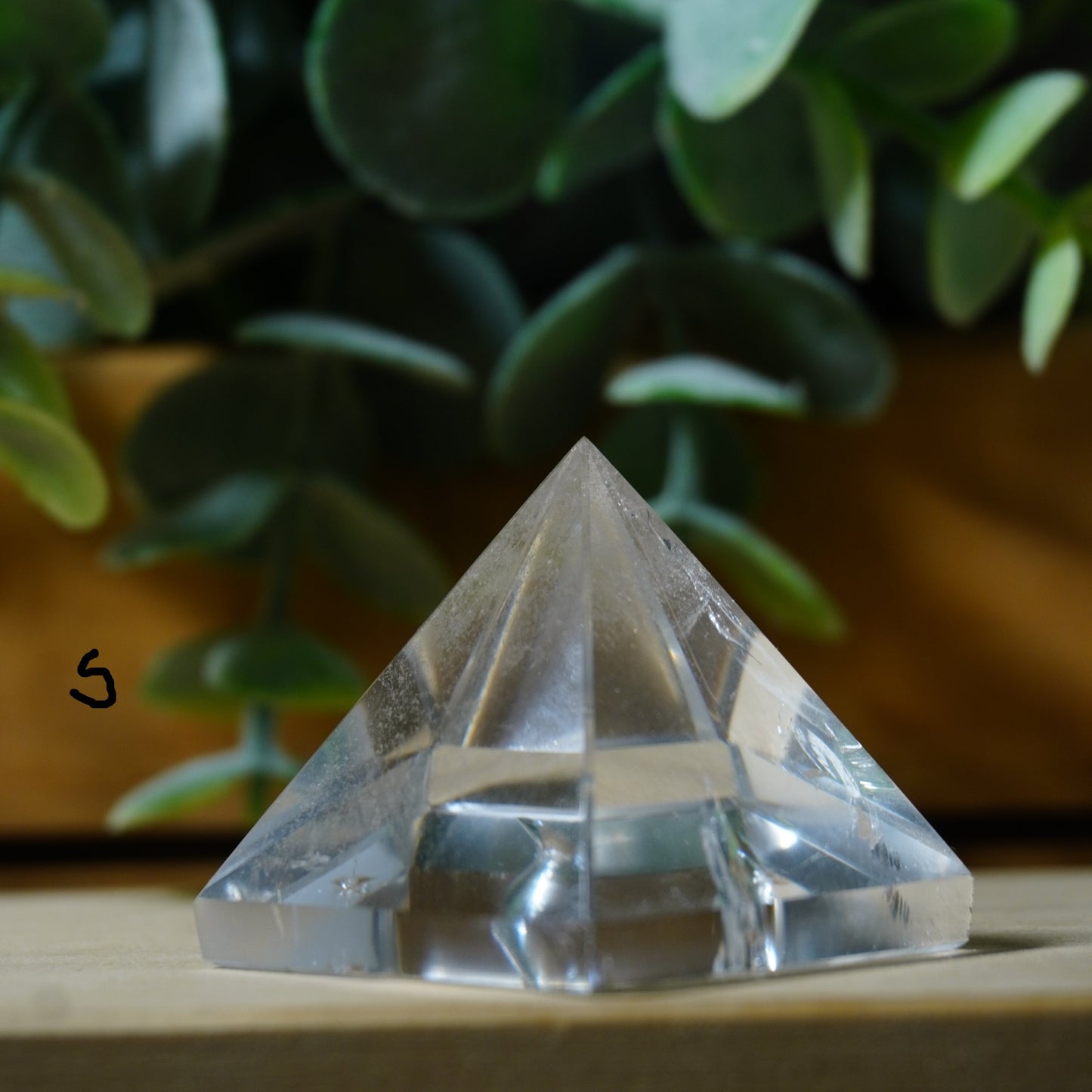 Brazilian Clear Quartz Pyramid: Enhance Clarity and Energy Flow