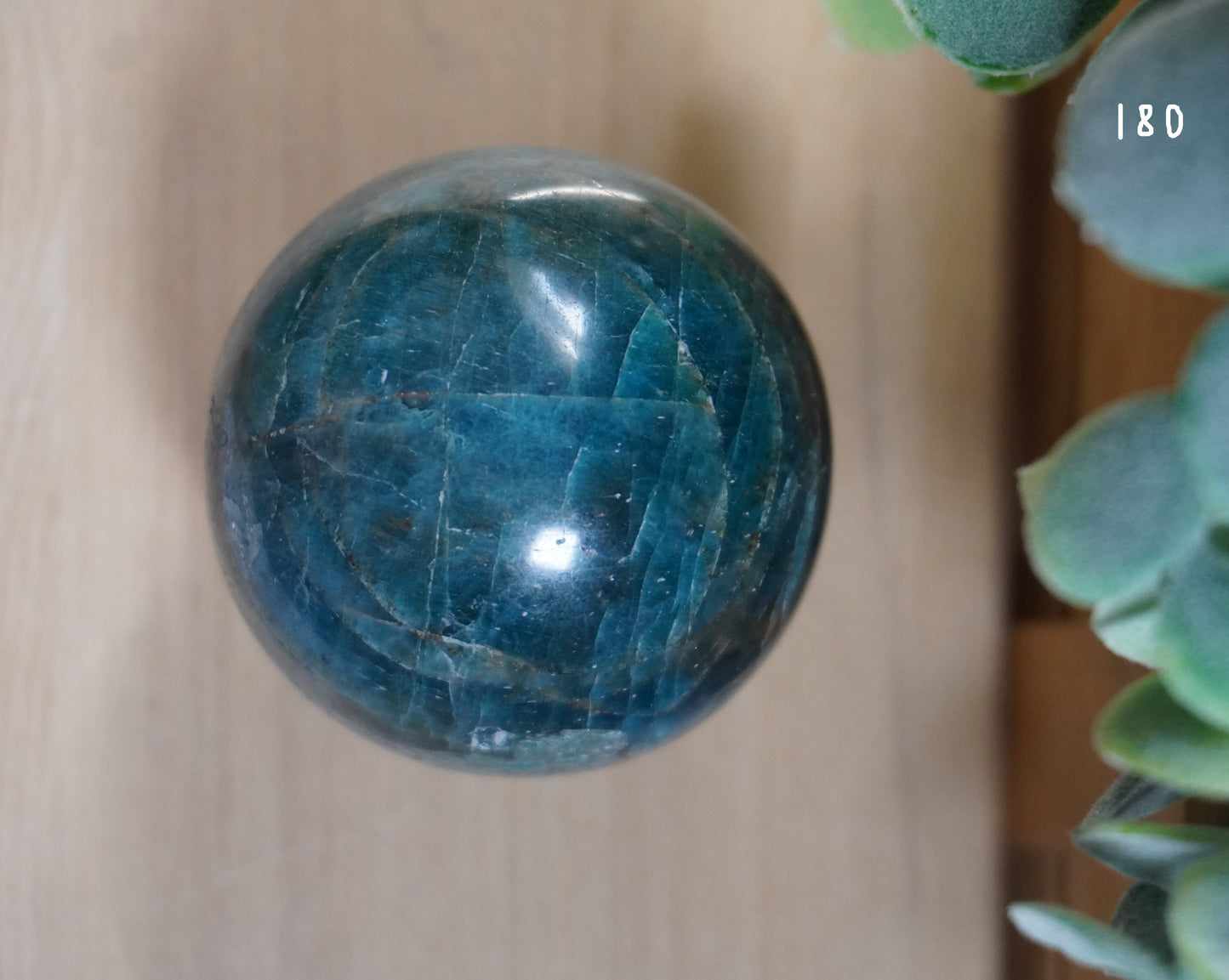 Unlock Spiritual Fulfillment with Apatite Sphere: Enhance Clarity and Purpose!