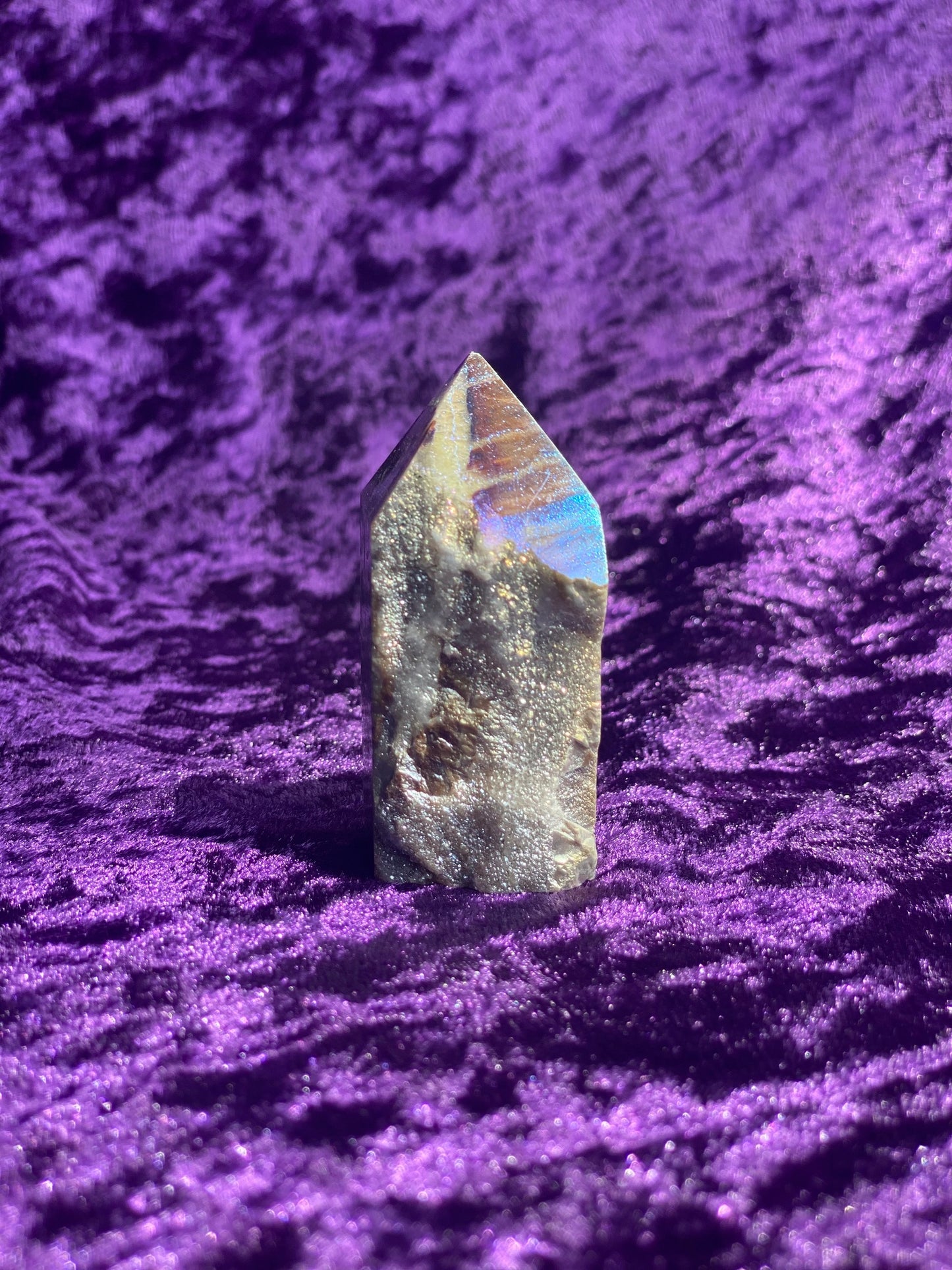 Tucson Gem Show Exclusive: Discover Aura Sphalerite Towers – Connect with Earth's Wisdom and Spiritual Gifts