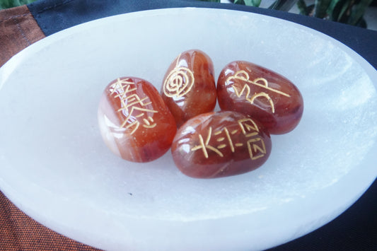 Reiki Set - Carnelian: Energy and Creativity (4 pieces)