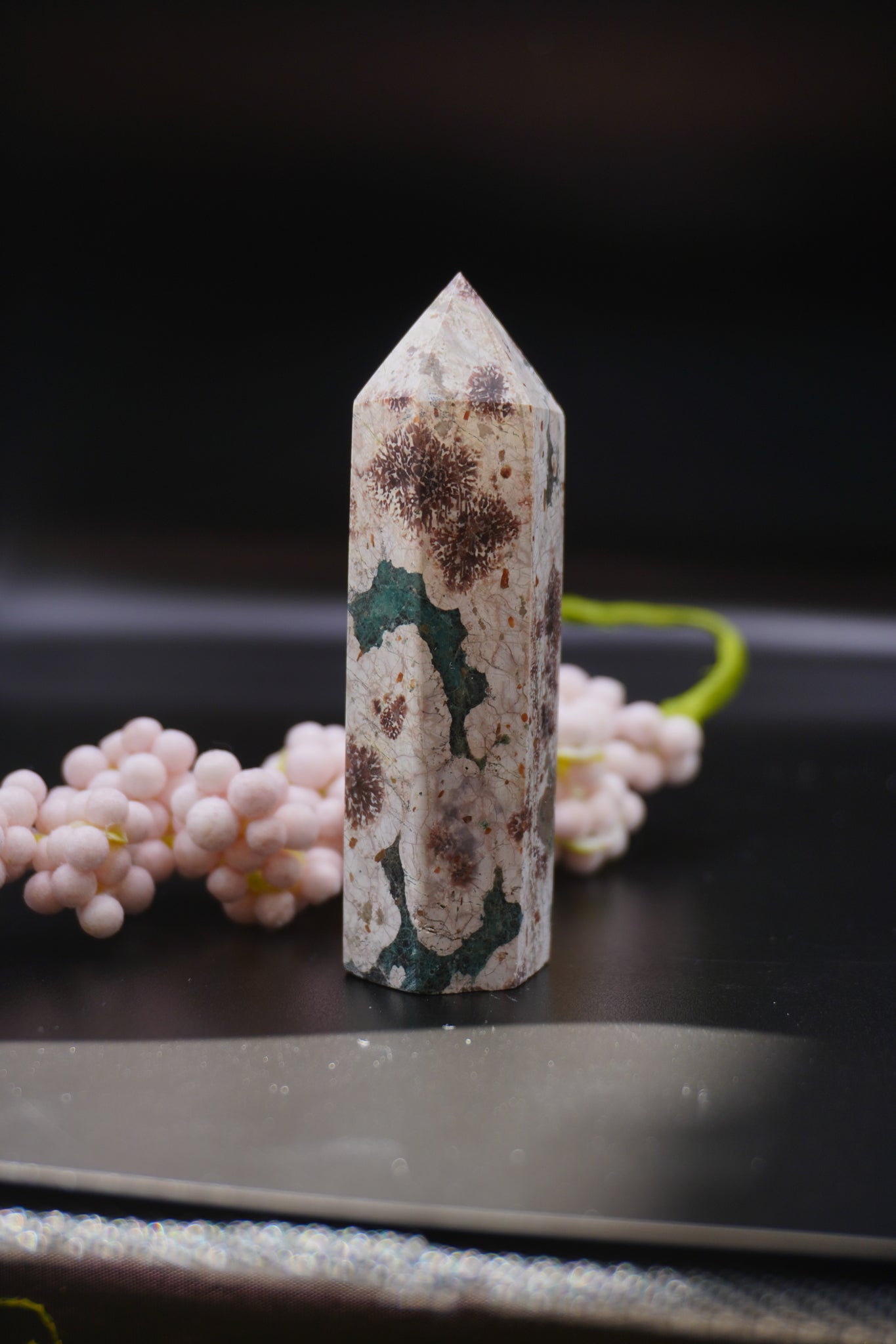 Green Flower Agate Generator: Emotional Balance and Growth