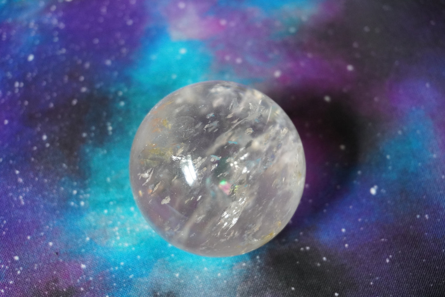 Clear Quartz Sphere: Amplify Clarity and Energy